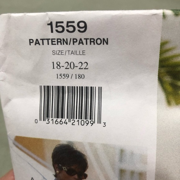 Vogue 1559- Vogue maternity career wardrobe- 18-20-22- pants, dress, skirt, coat - Picture 2 of 9